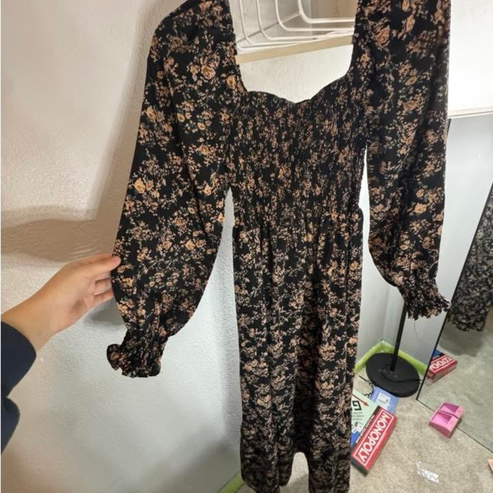 SHEIN Black Floral Long Sleeve Dress